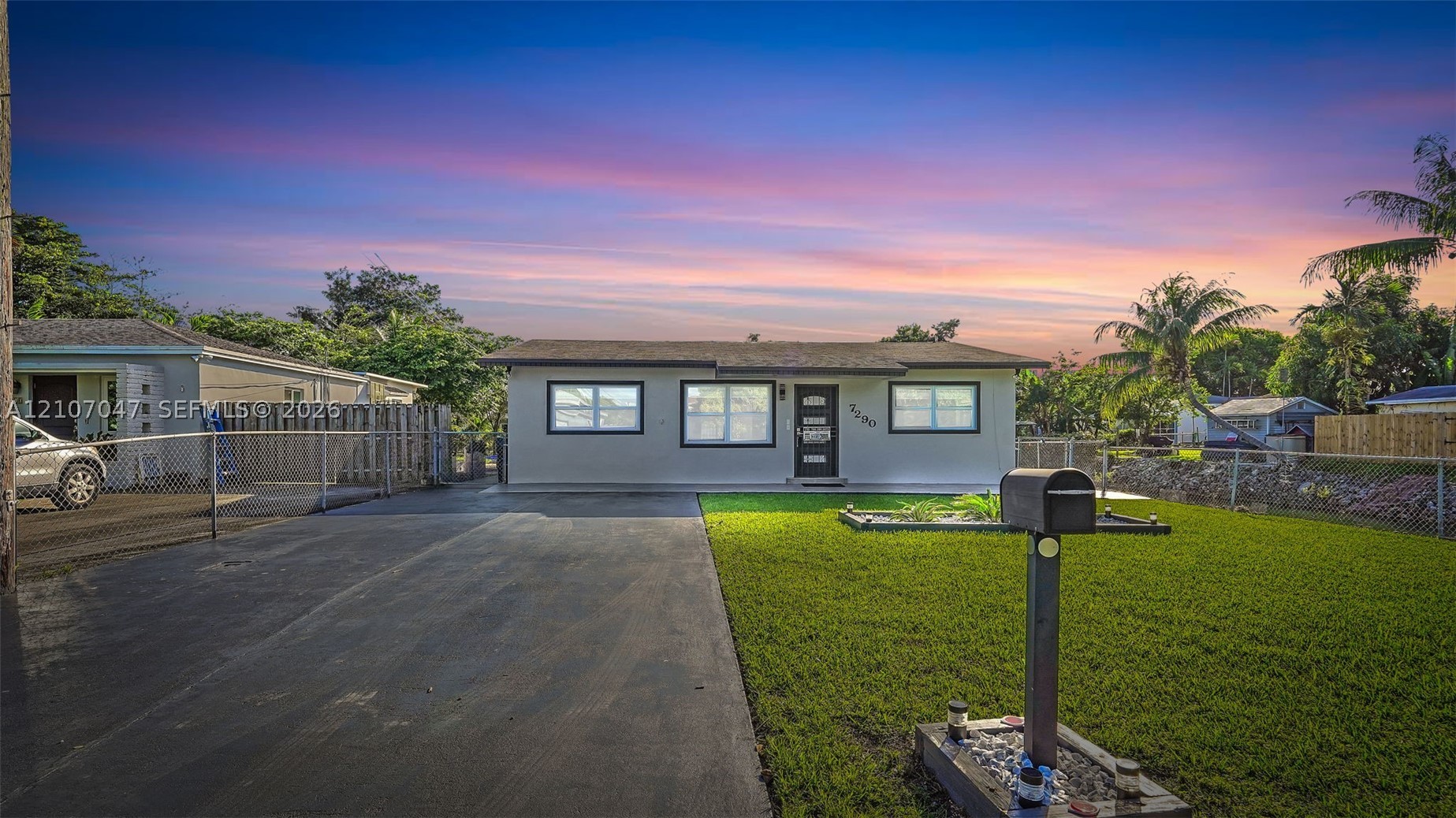 7290 SW 34th St Rd, Miami FL 33155