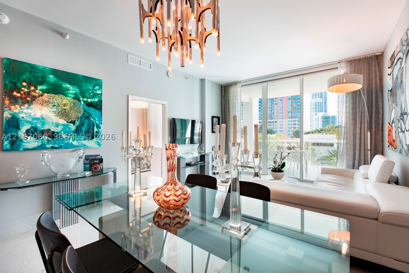 50 S Pointe Dr #610, Miami Beach FL 33139