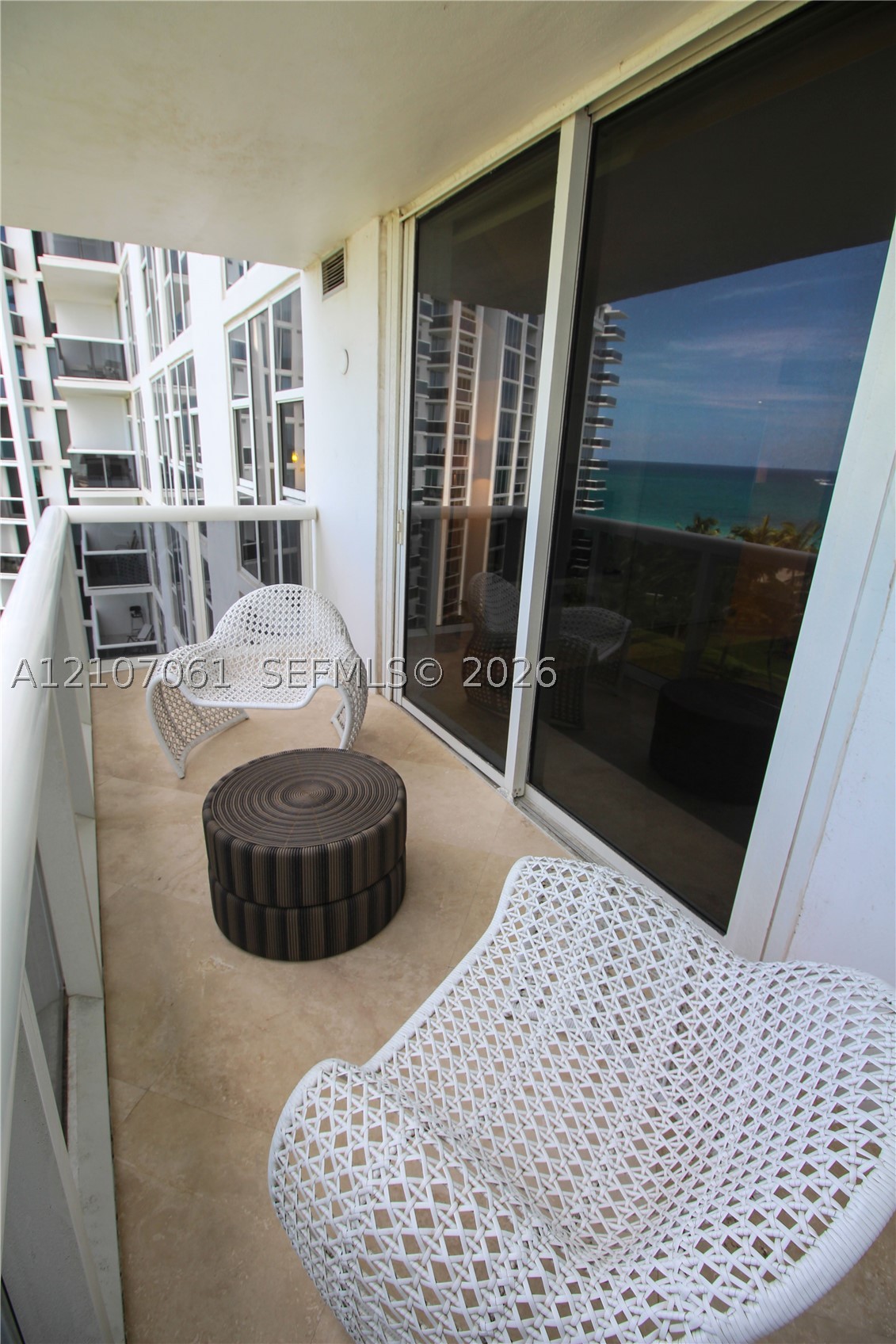 10275 Collins Ave #833, Bal Harbour FL 33154