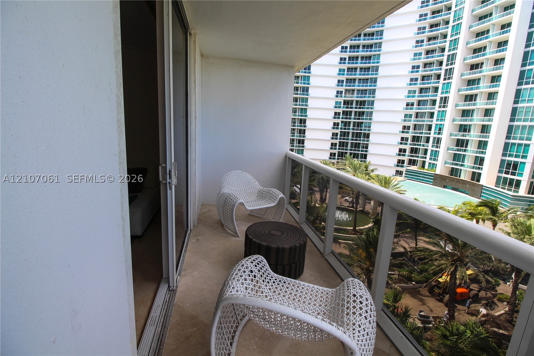 10275 Collins Ave #833, Bal Harbour FL 33154