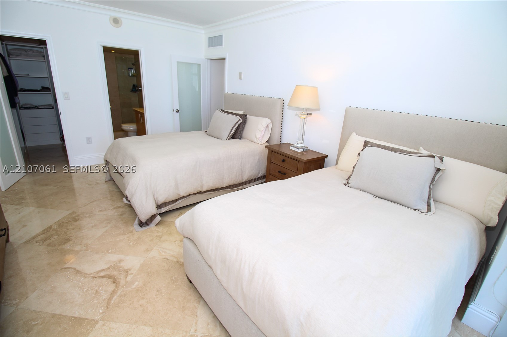 10275 Collins Ave #833, Bal Harbour FL 33154