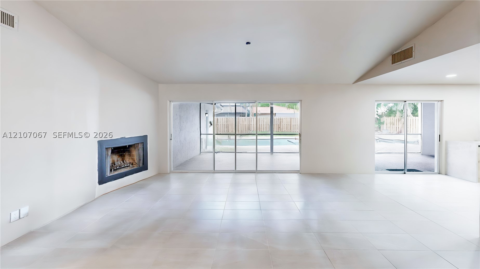 251 NW 92nd Ave, Coral Springs FL 33071