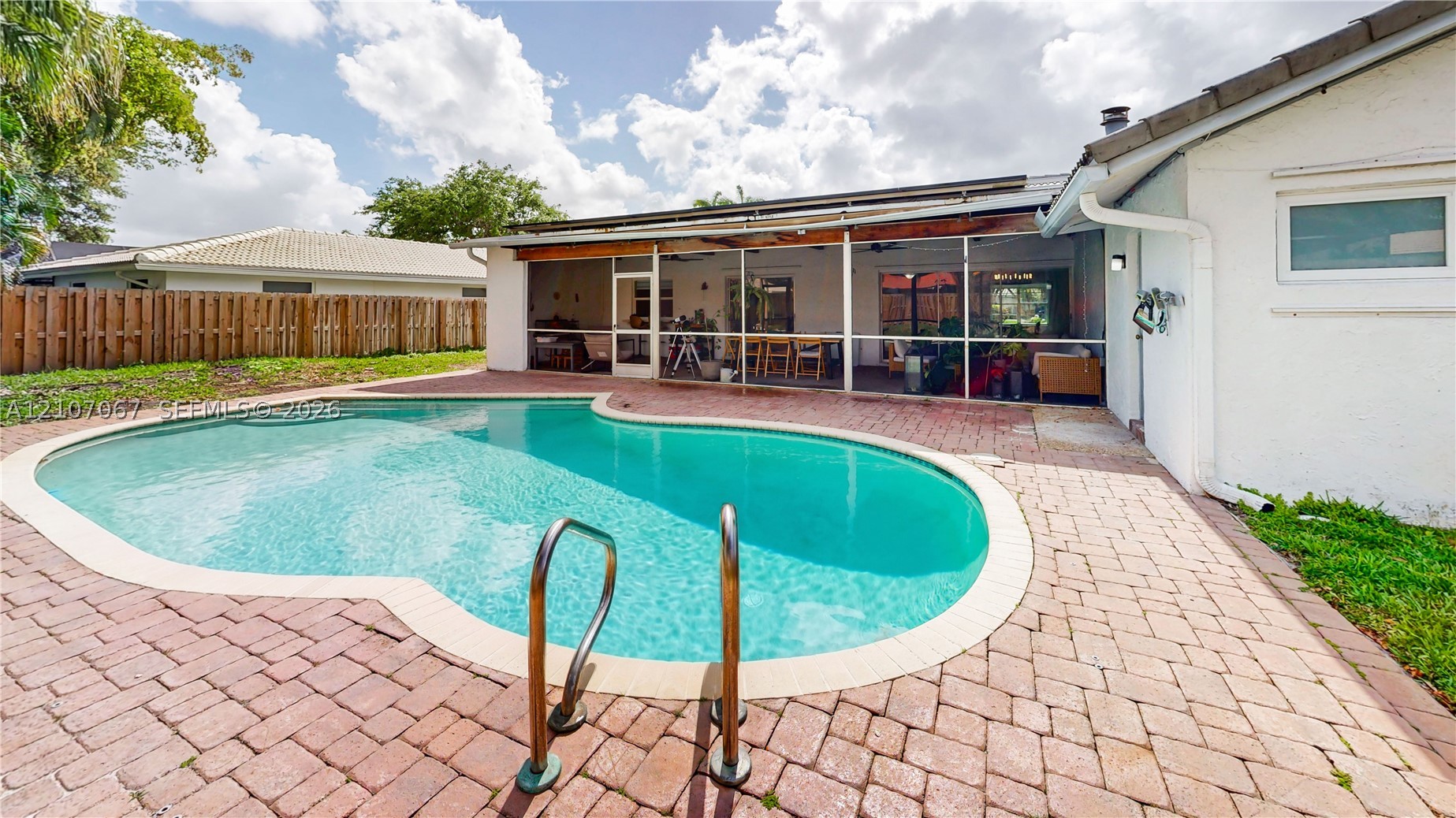 251 NW 92nd Ave, Coral Springs FL 33071