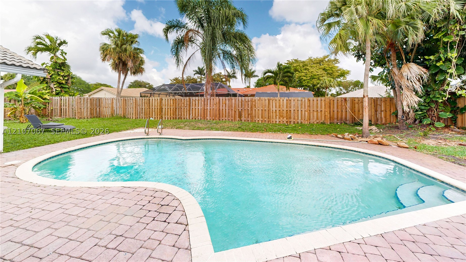 251 NW 92nd Ave, Coral Springs FL 33071