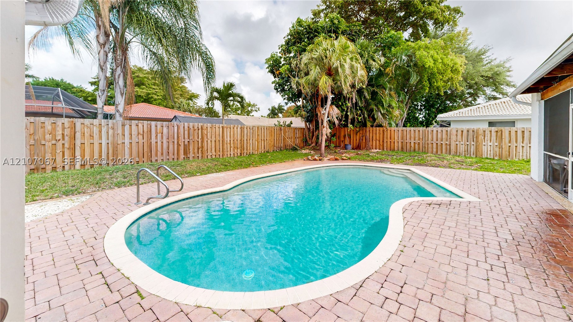 251 NW 92nd Ave, Coral Springs FL 33071