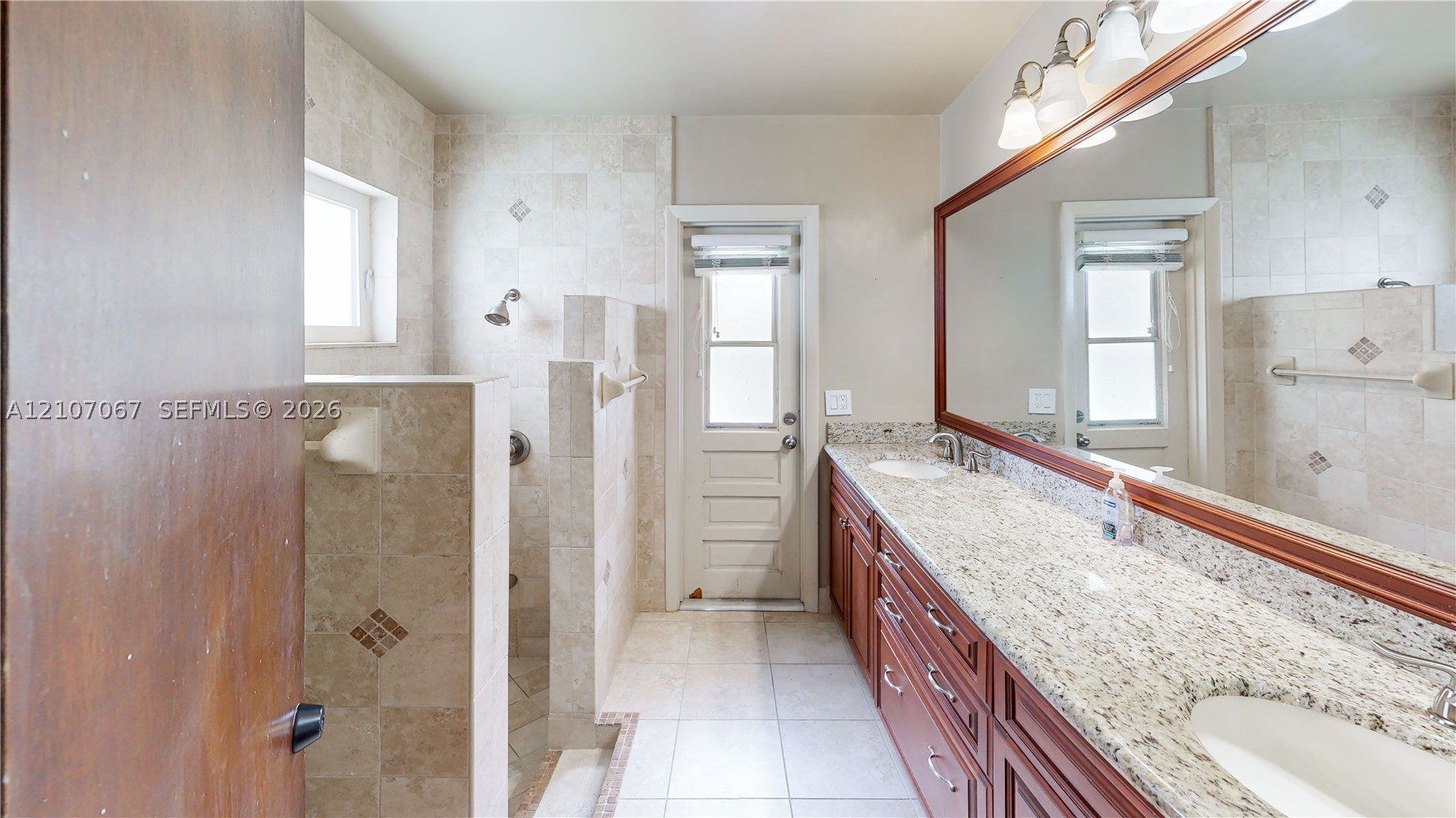251 NW 92nd Ave, Coral Springs FL 33071