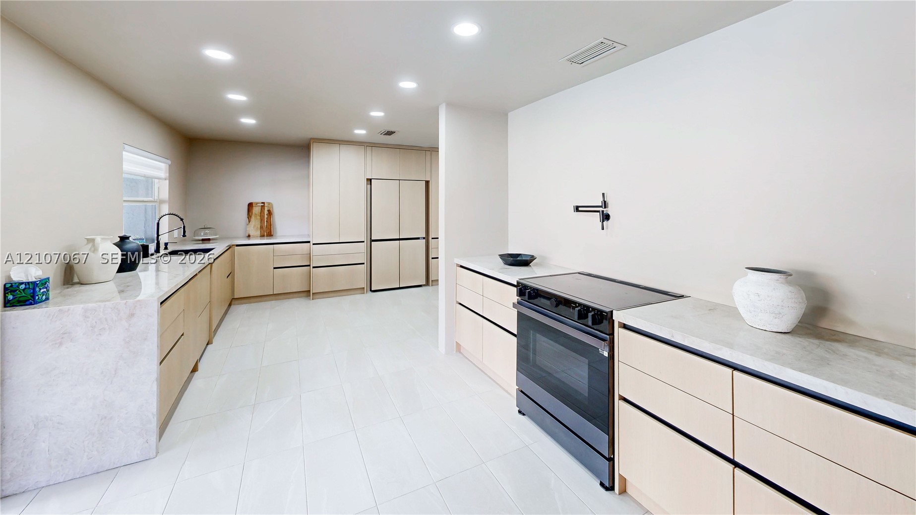 251 NW 92nd Ave, Coral Springs FL 33071