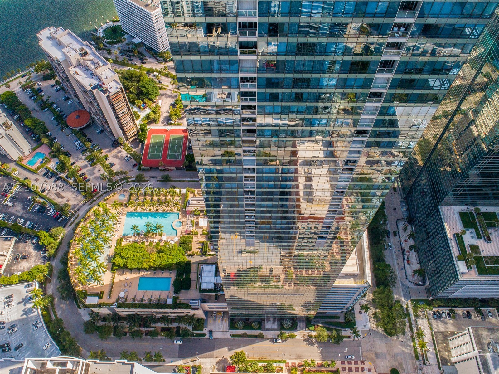 1425 Brickell Ave #51D, Miami FL 33131