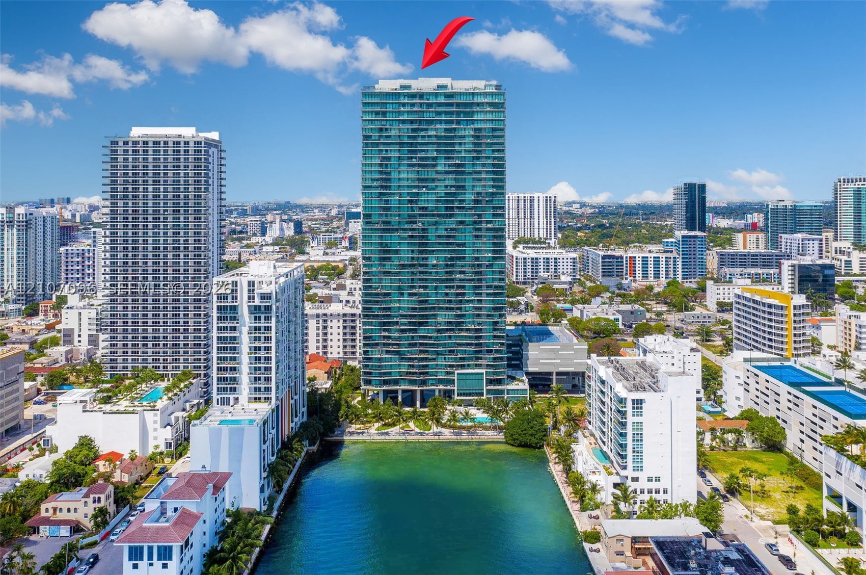 460 NE 28th St #1801, Miami FL 33137