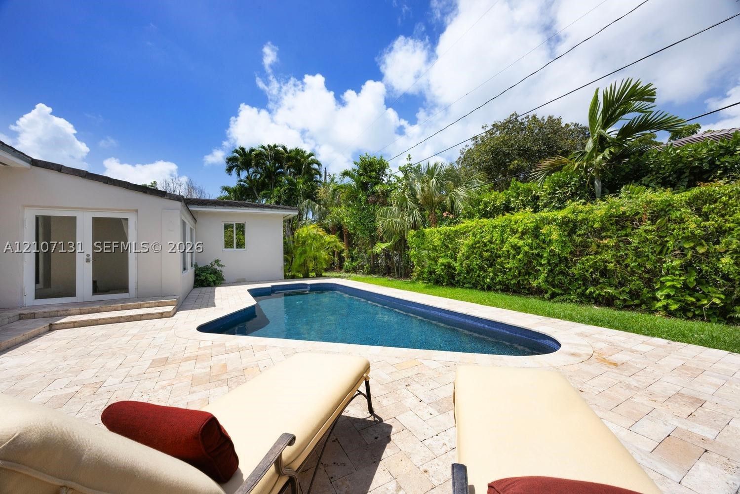 6610 Santona St, Coral Gables FL 33146