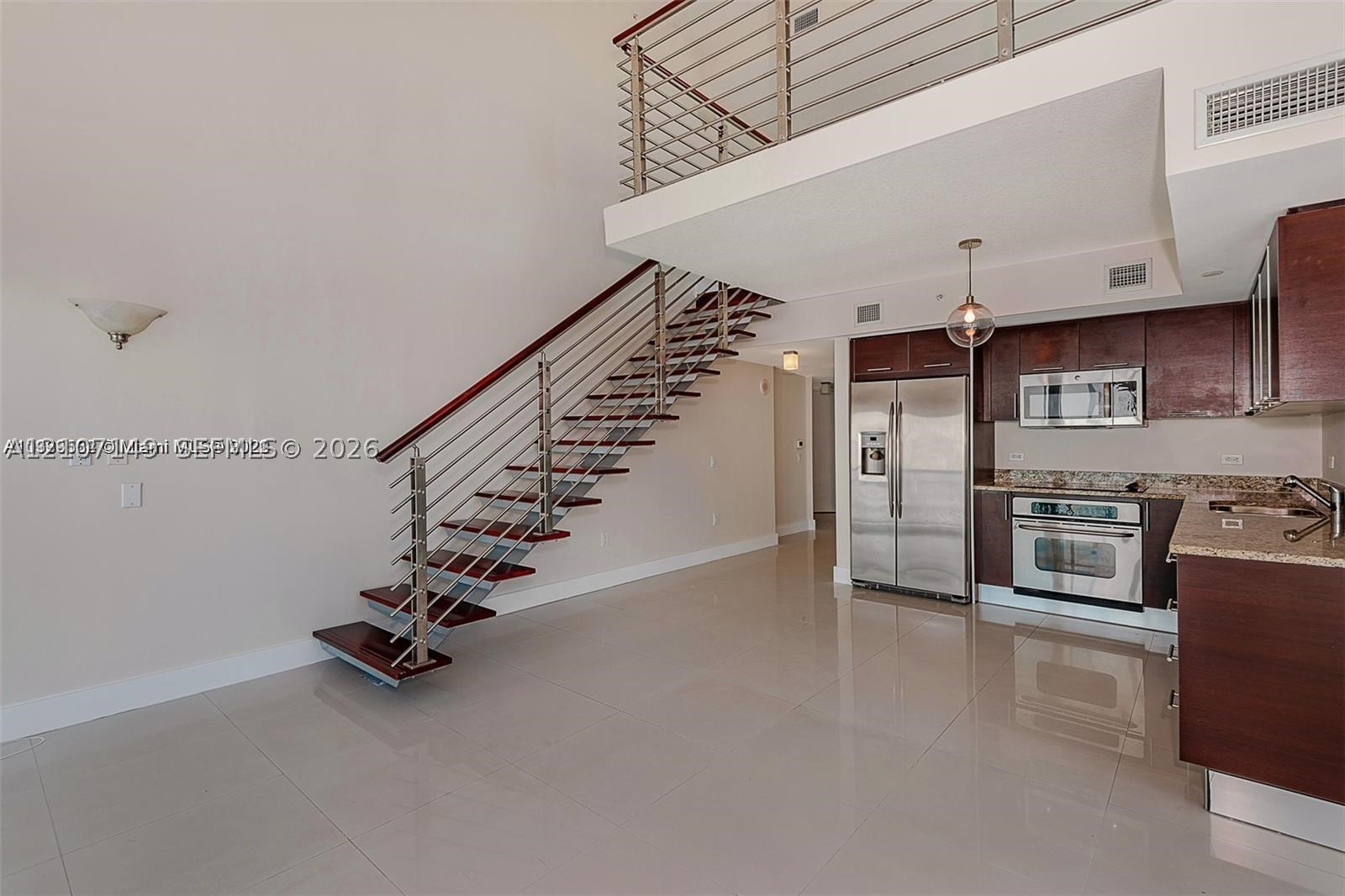 41 SE 5th St #2417, Miami FL 33131