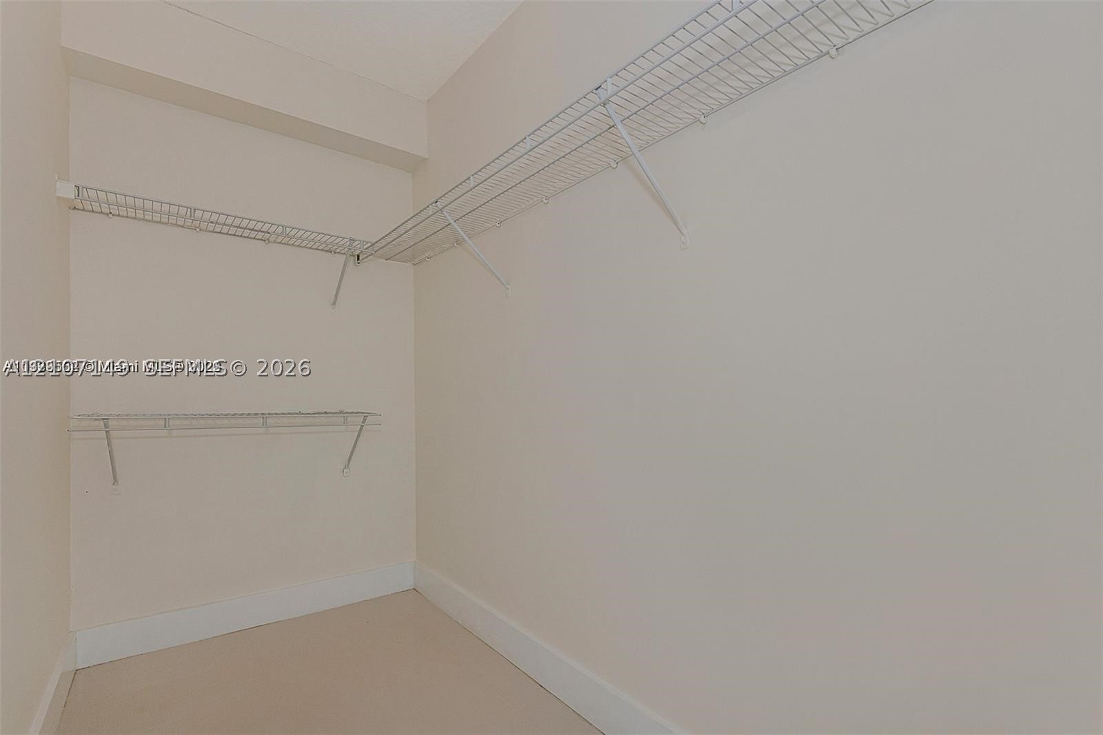 41 SE 5th St #2417, Miami FL 33131
