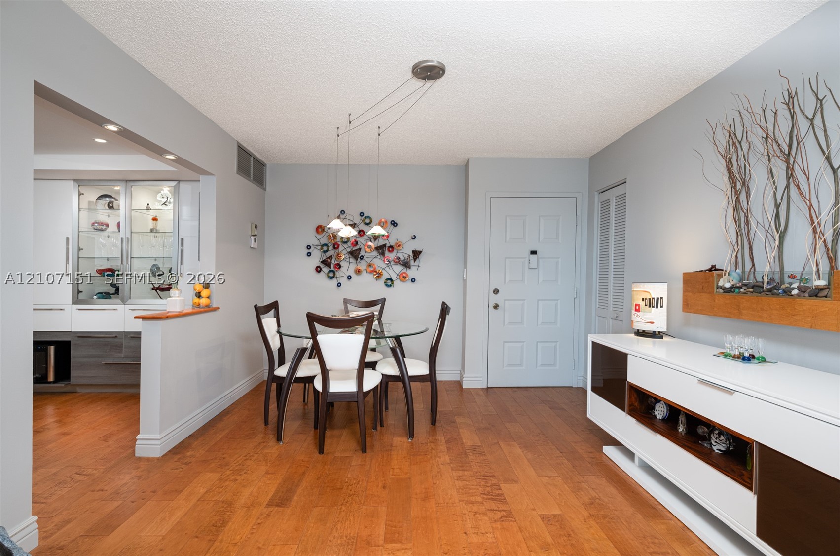 1201 S Ocean Dr #907N, Hollywood FL 33019