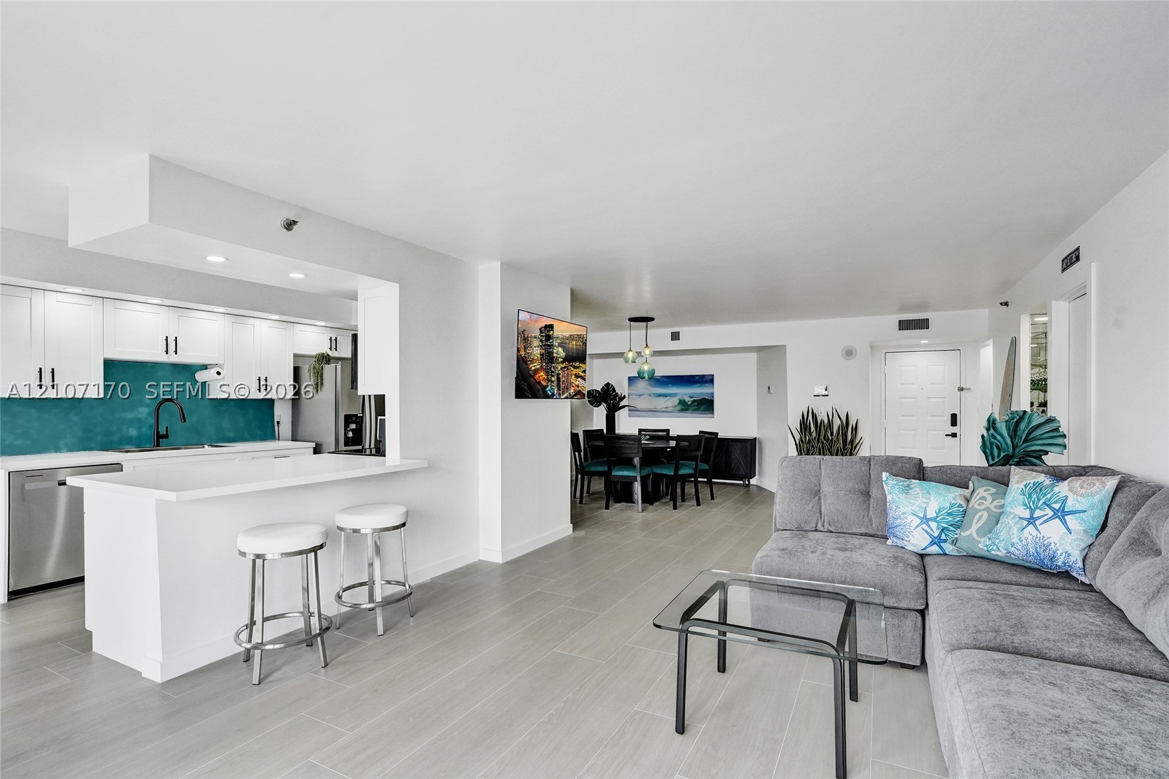 1201 S Ocean Dr #908S, Hollywood FL 33019
