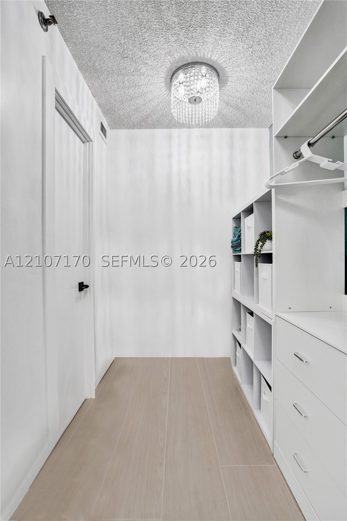 1201 S Ocean Dr #908S, Hollywood FL 33019