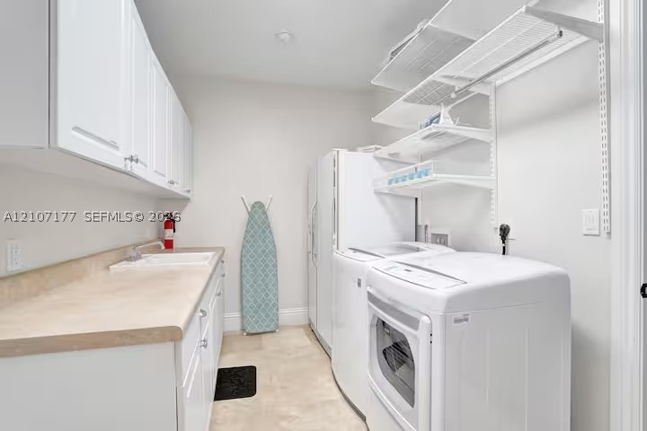 952 Lincoln St #., Hollywood FL 33019