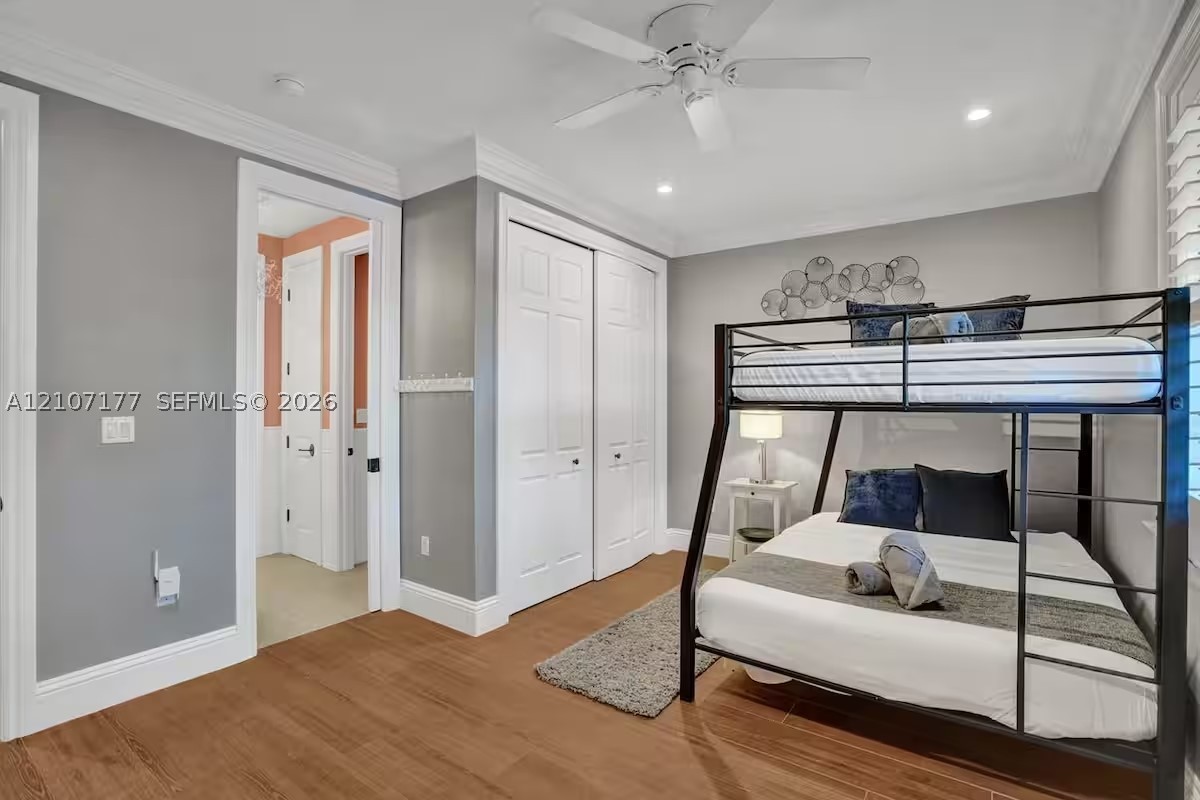 952 Lincoln St #., Hollywood FL 33019