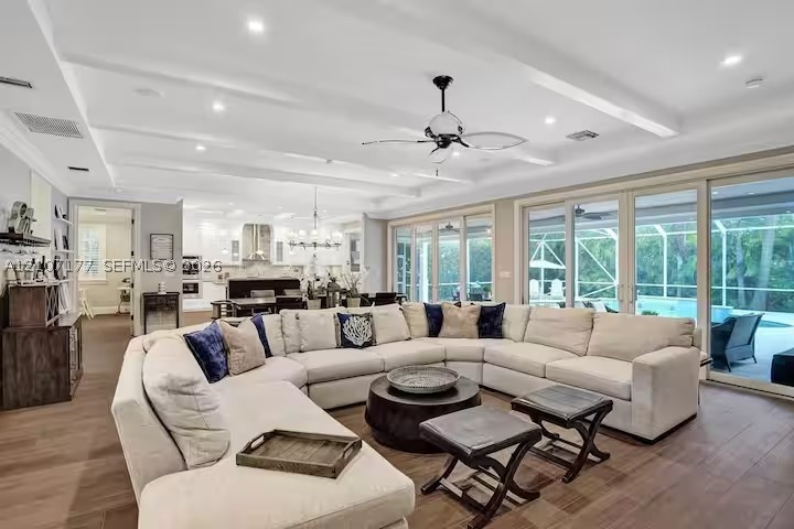 952 Lincoln St #., Hollywood FL 33019