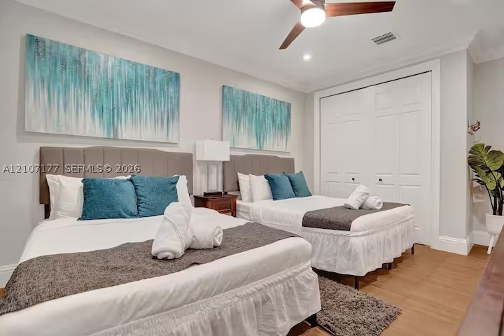952 Lincoln St #., Hollywood FL 33019