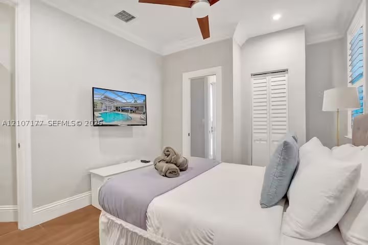 952 Lincoln St #., Hollywood FL 33019