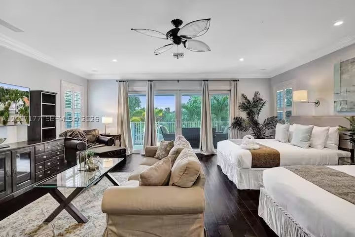 952 Lincoln St #., Hollywood FL 33019