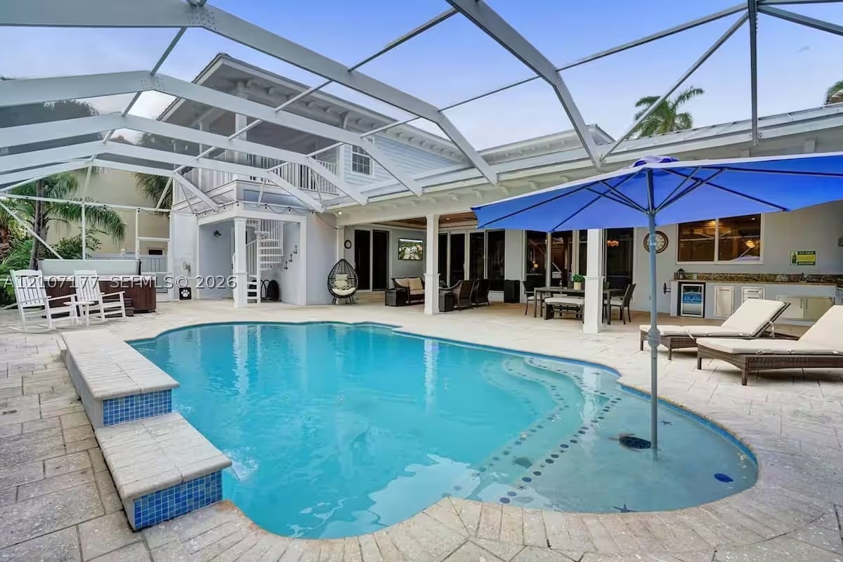 952 Lincoln St #., Hollywood FL 33019