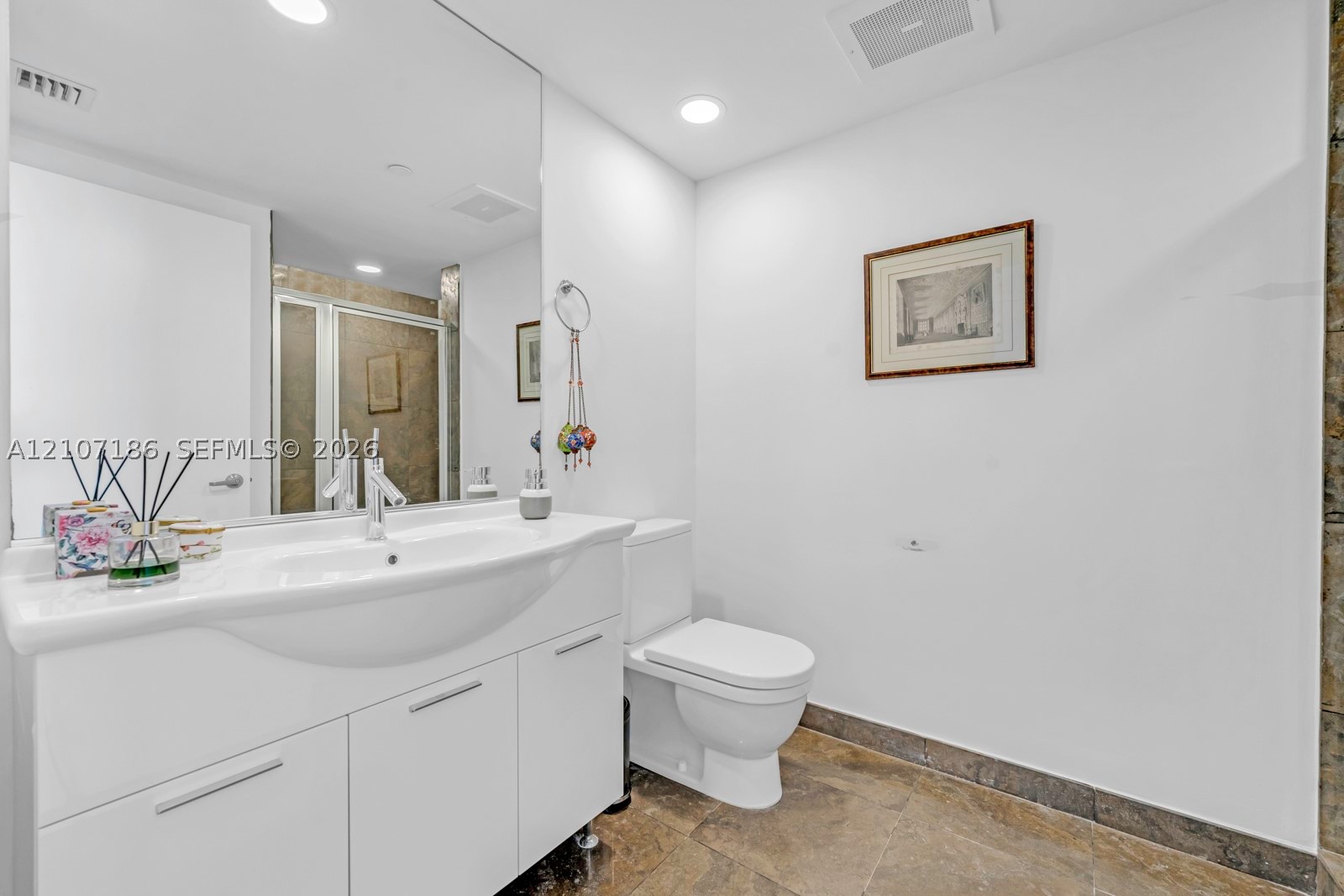 465 Brickell Ave #5002, Miami FL 33131