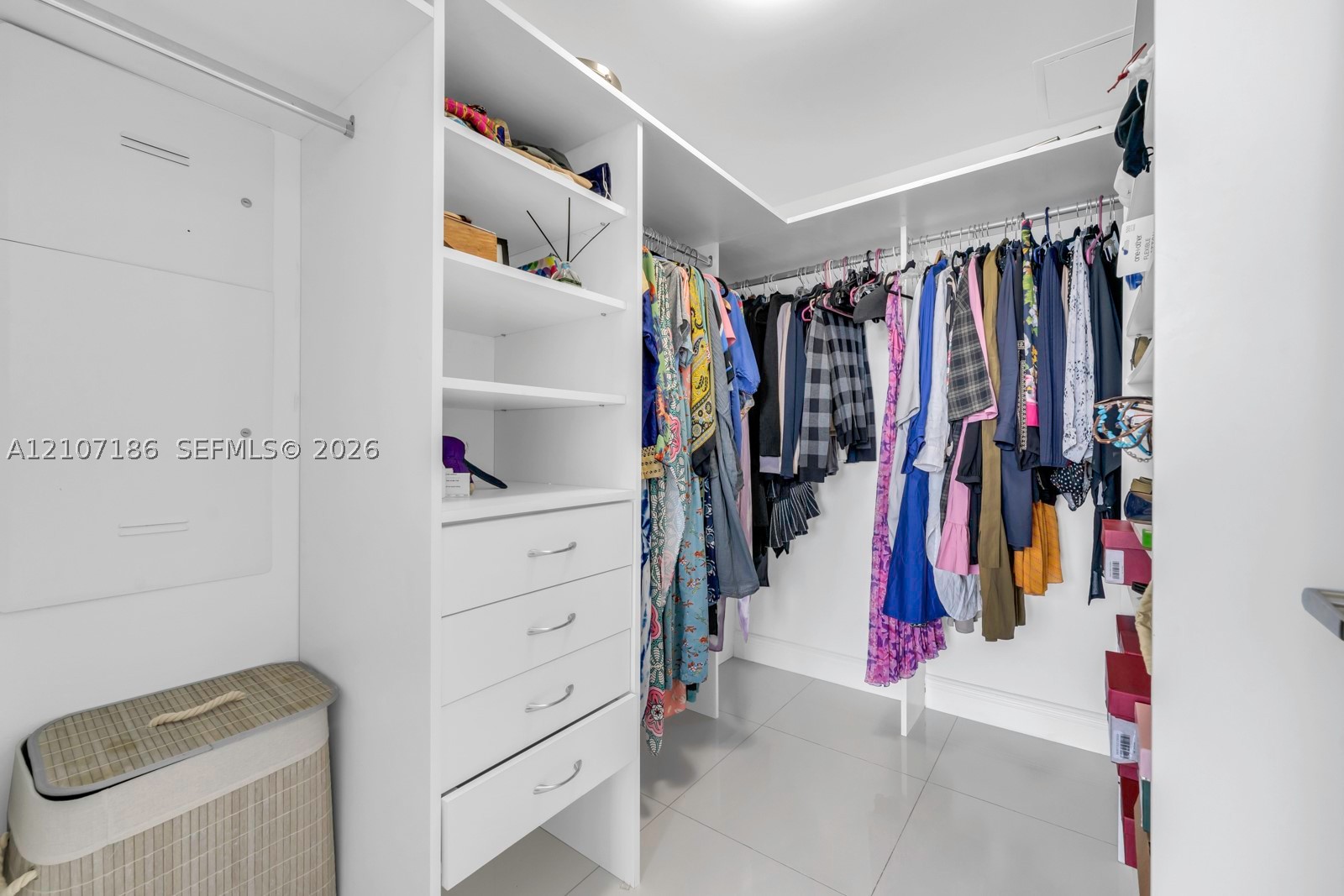 465 Brickell Ave #5002, Miami FL 33131