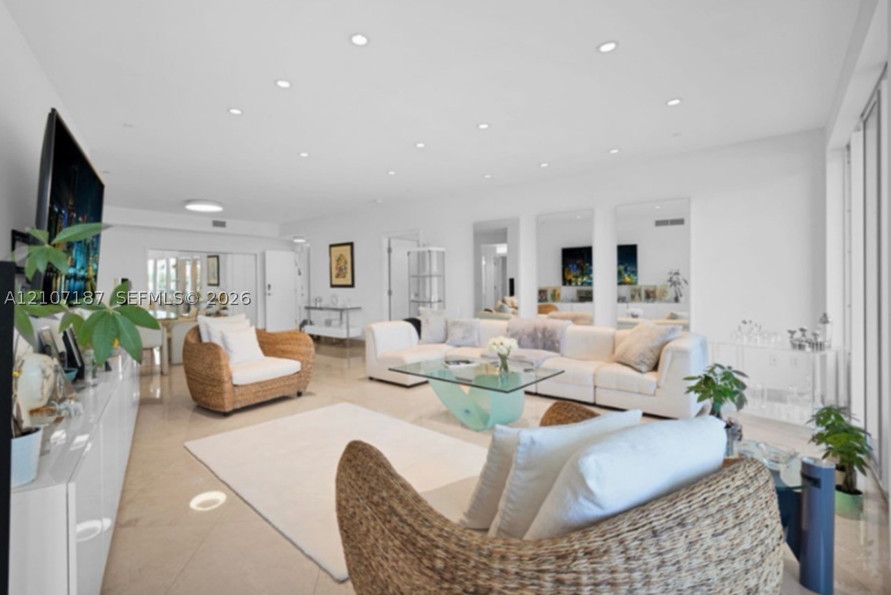9601 Collins Ave #403, Bal Harbour FL 33154