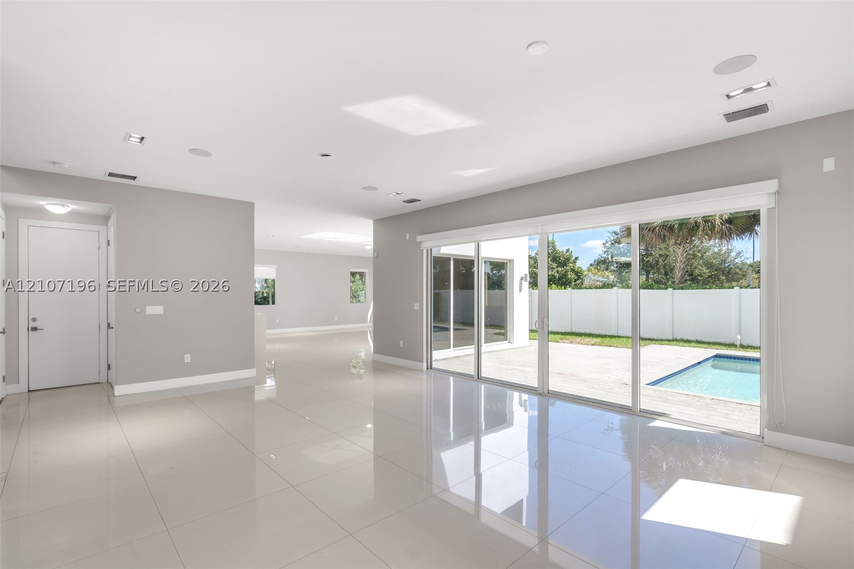 7585 NW 100th Ave #7585, Doral FL 33178