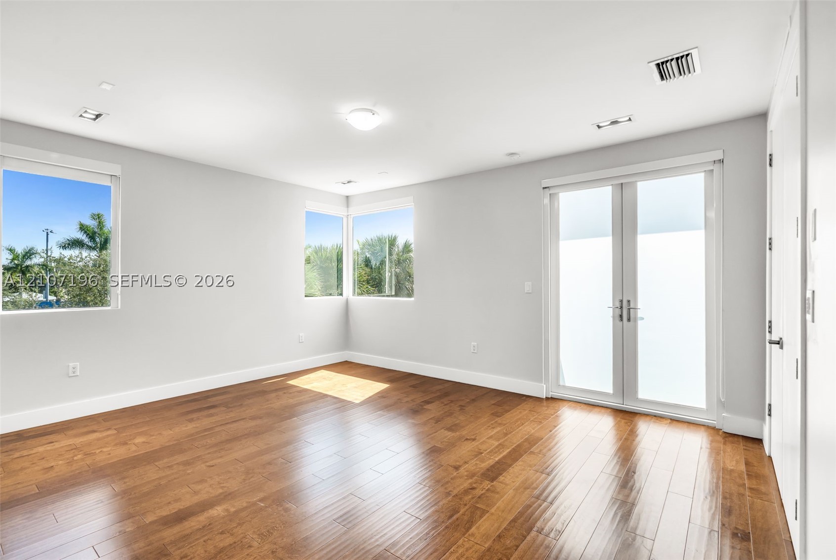 7585 NW 100th Ave #7585, Doral FL 33178
