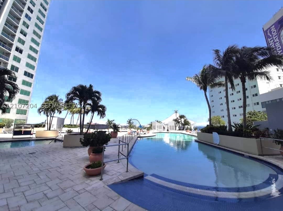 244 Biscayne Blvd #337, Miami FL 33132
