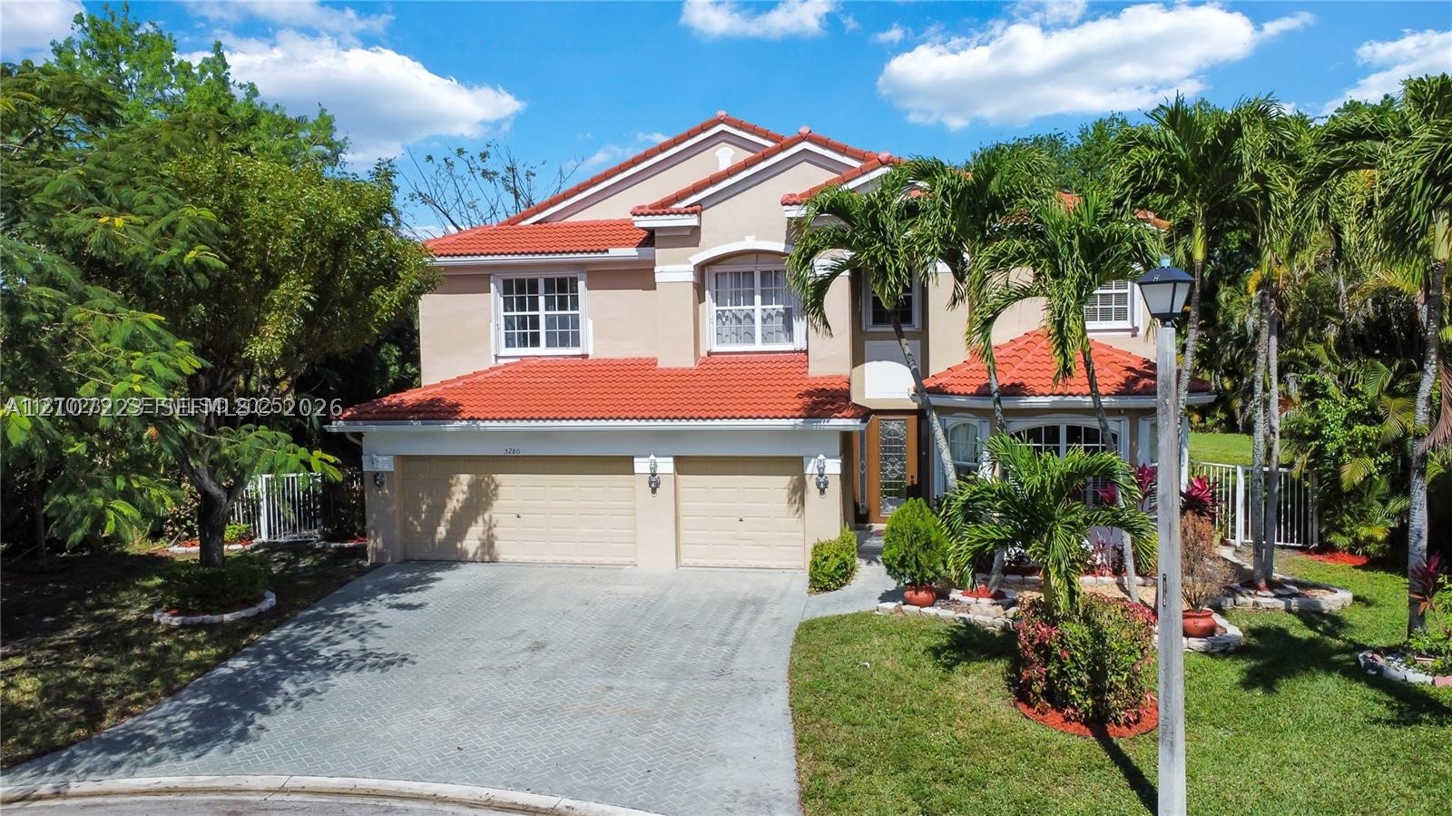 5280 NW 95th Ave, Coral Springs FL 33076