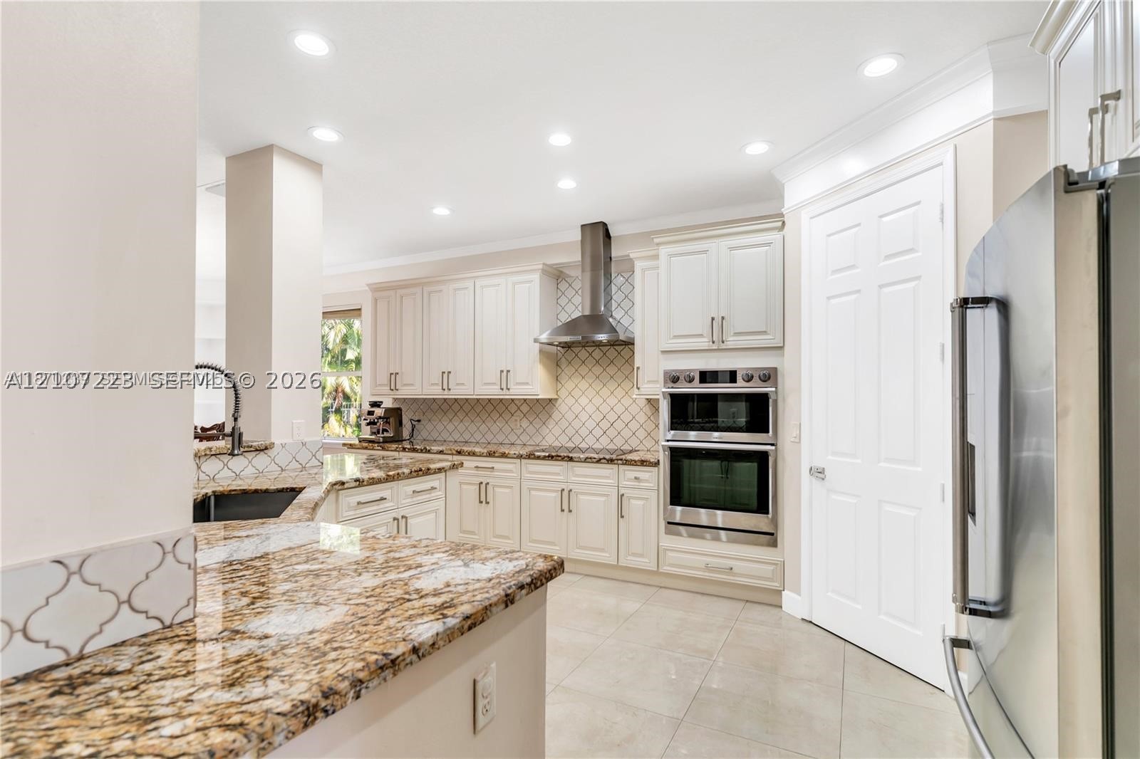 5280 NW 95th Ave, Coral Springs FL 33076