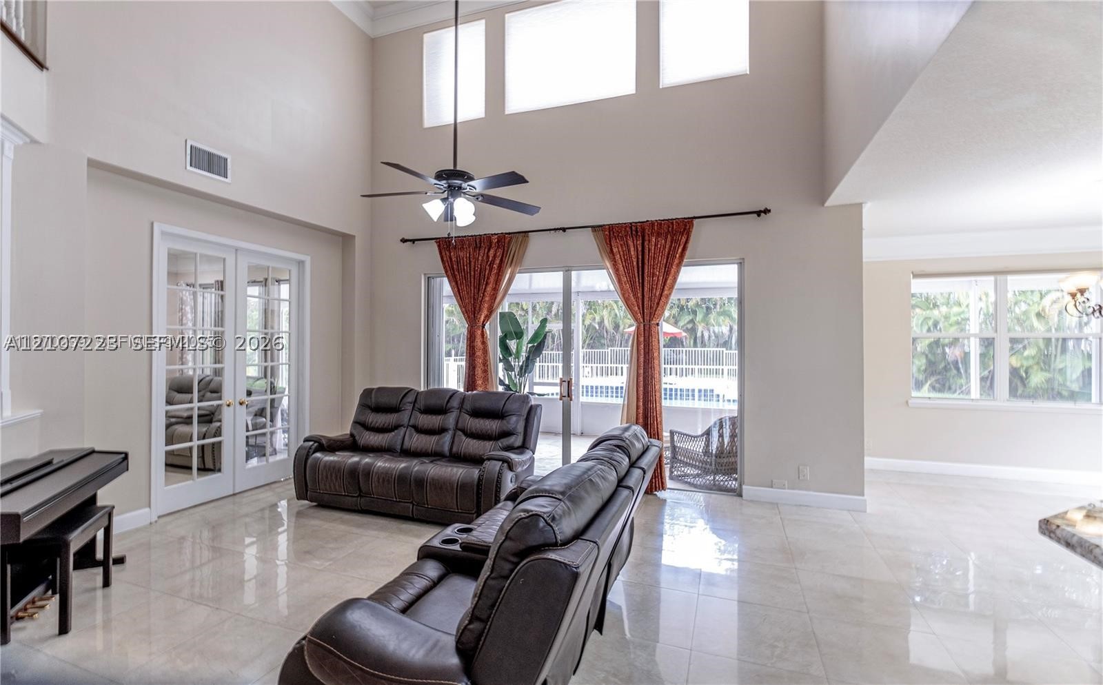 5280 NW 95th Ave, Coral Springs FL 33076
