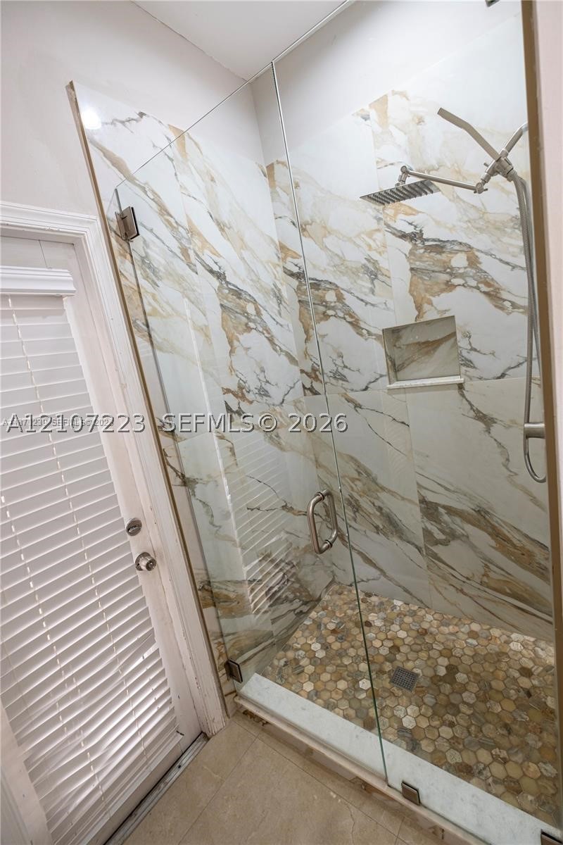 5280 NW 95th Ave, Coral Springs FL 33076