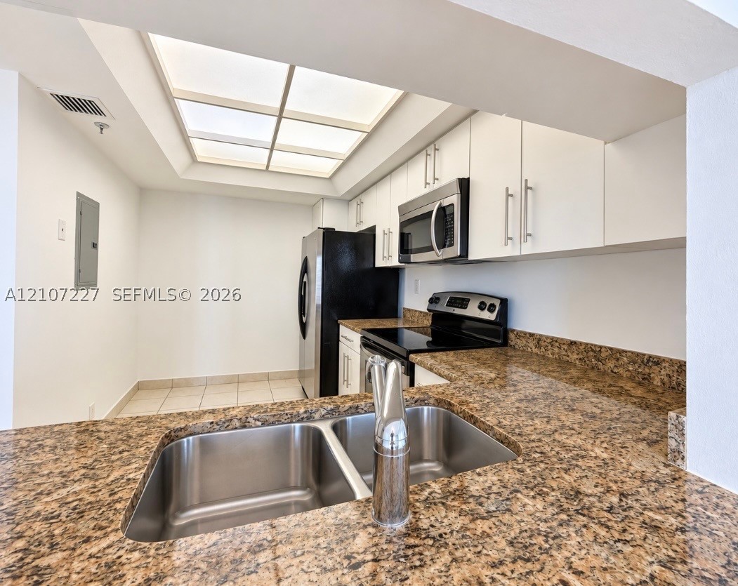520 Brickell Key Dr #A2012, Miami FL 33131