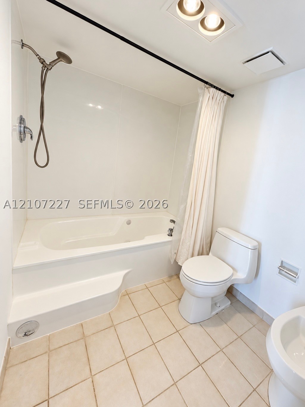 520 Brickell Key Dr #A2012, Miami FL 33131