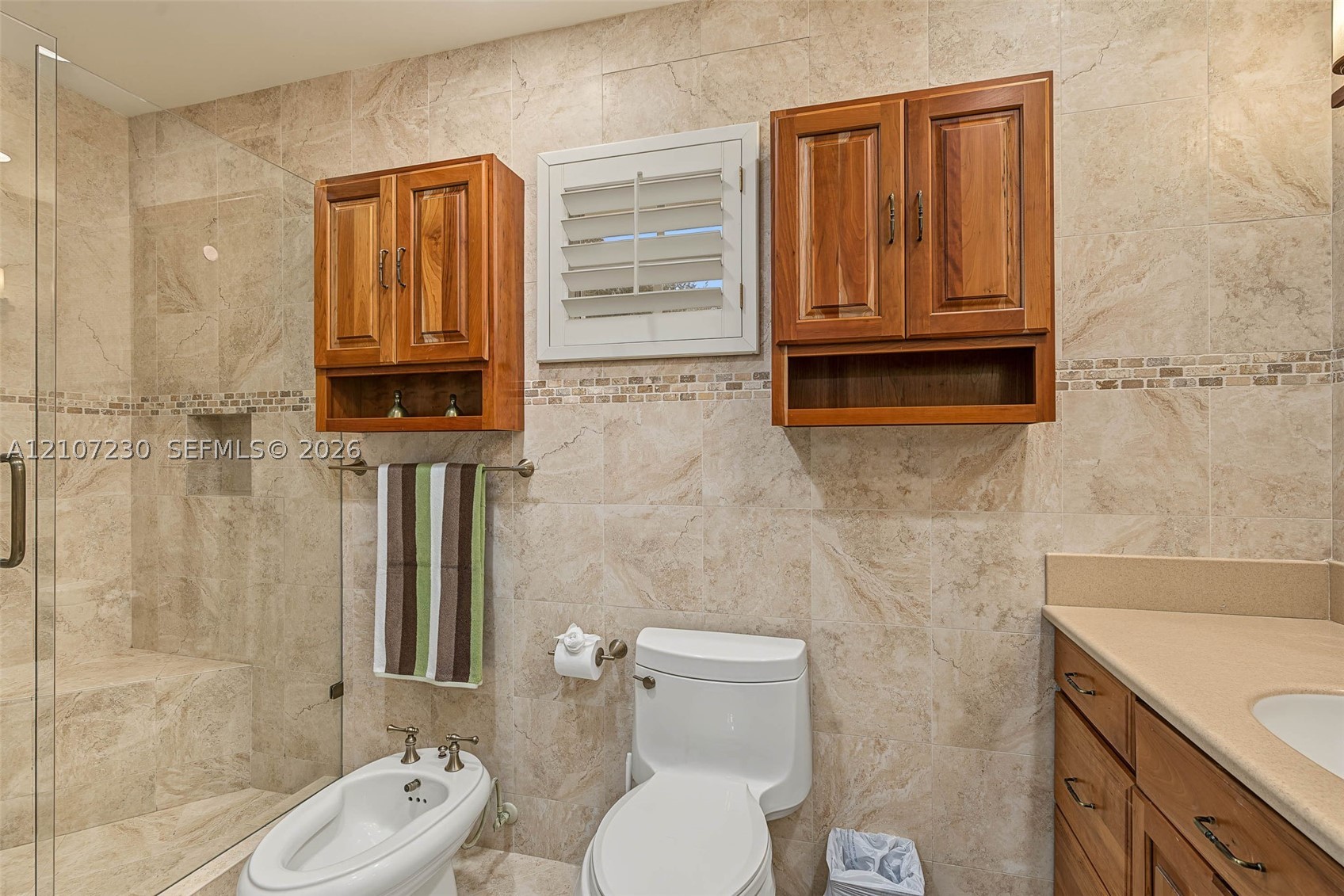 8100 SW 155th St, Palmetto Bay FL 33157