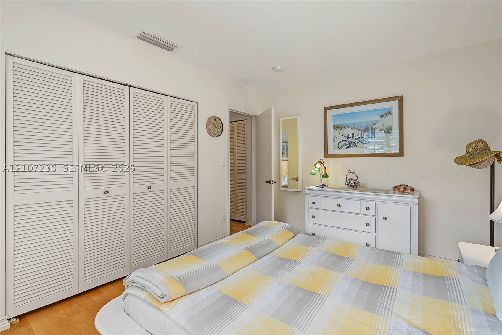8100 SW 155th St, Palmetto Bay FL 33157