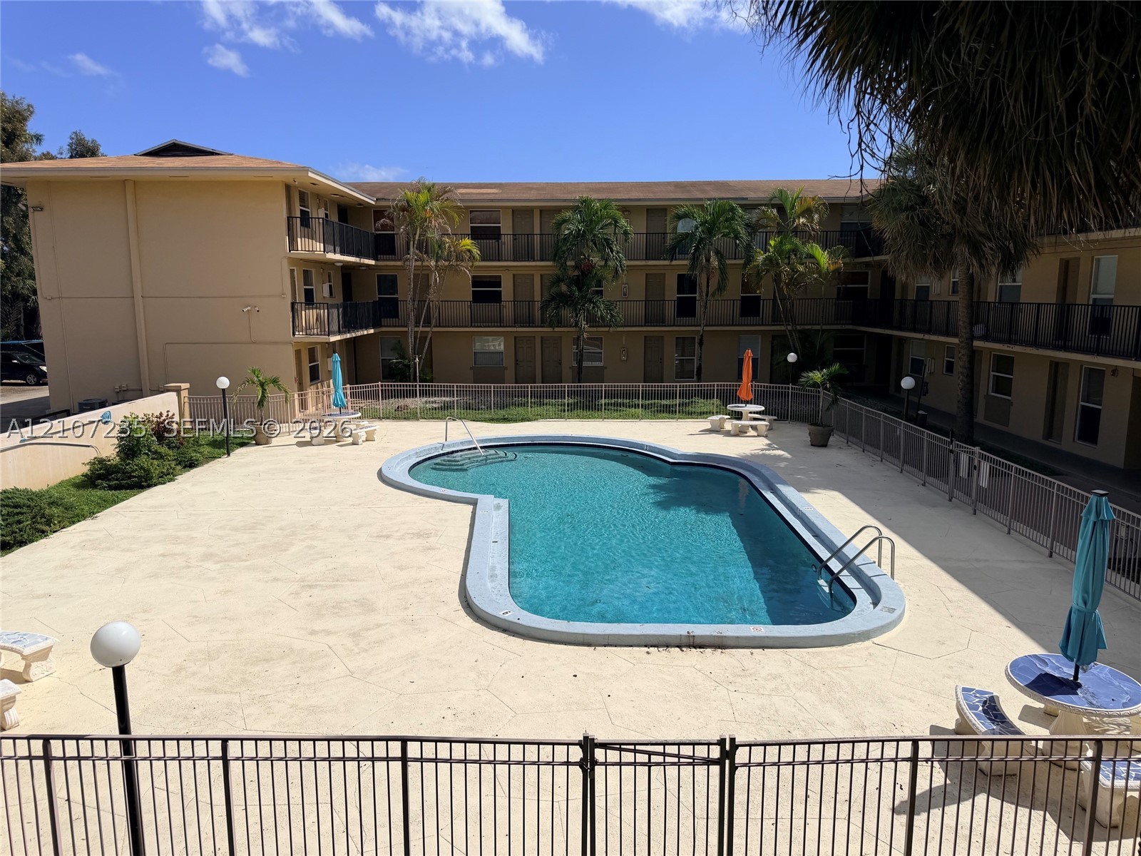 241 S Royal Poinciana Blvd #205, Miami Springs FL 33166