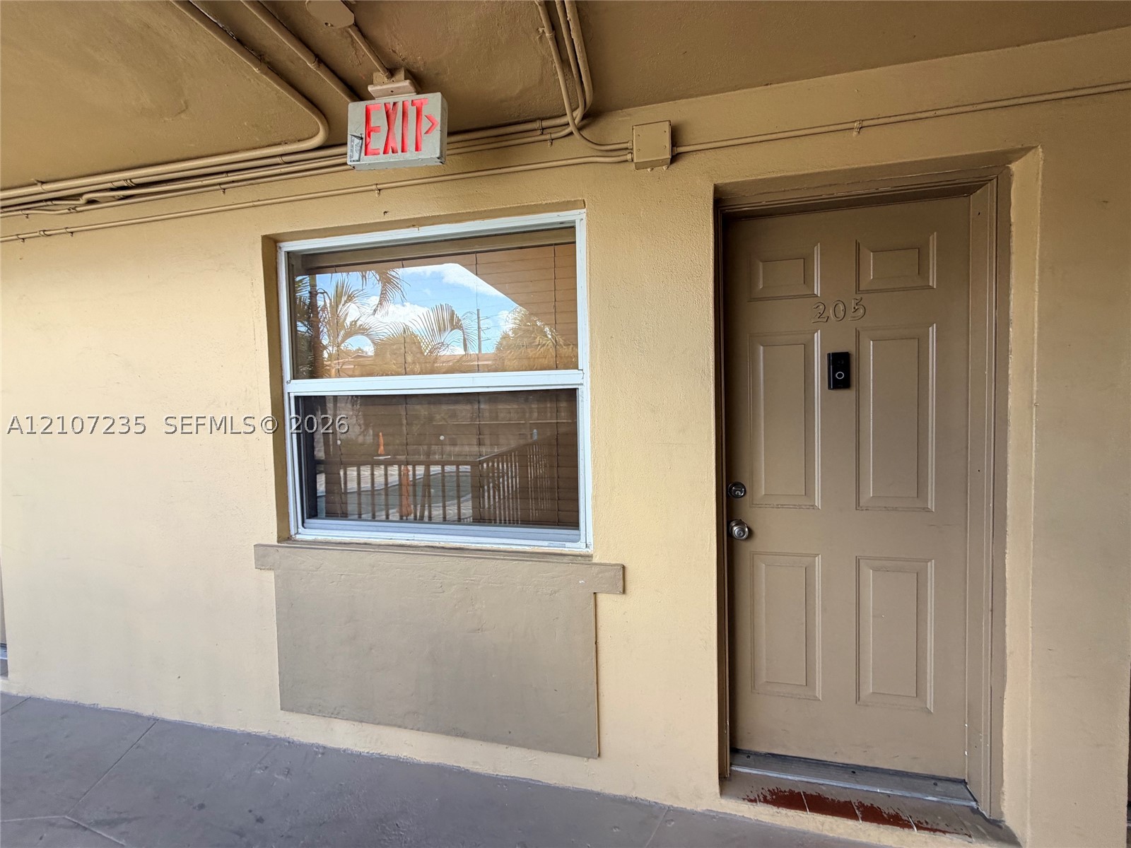 241 S Royal Poinciana Blvd #205, Miami Springs FL 33166