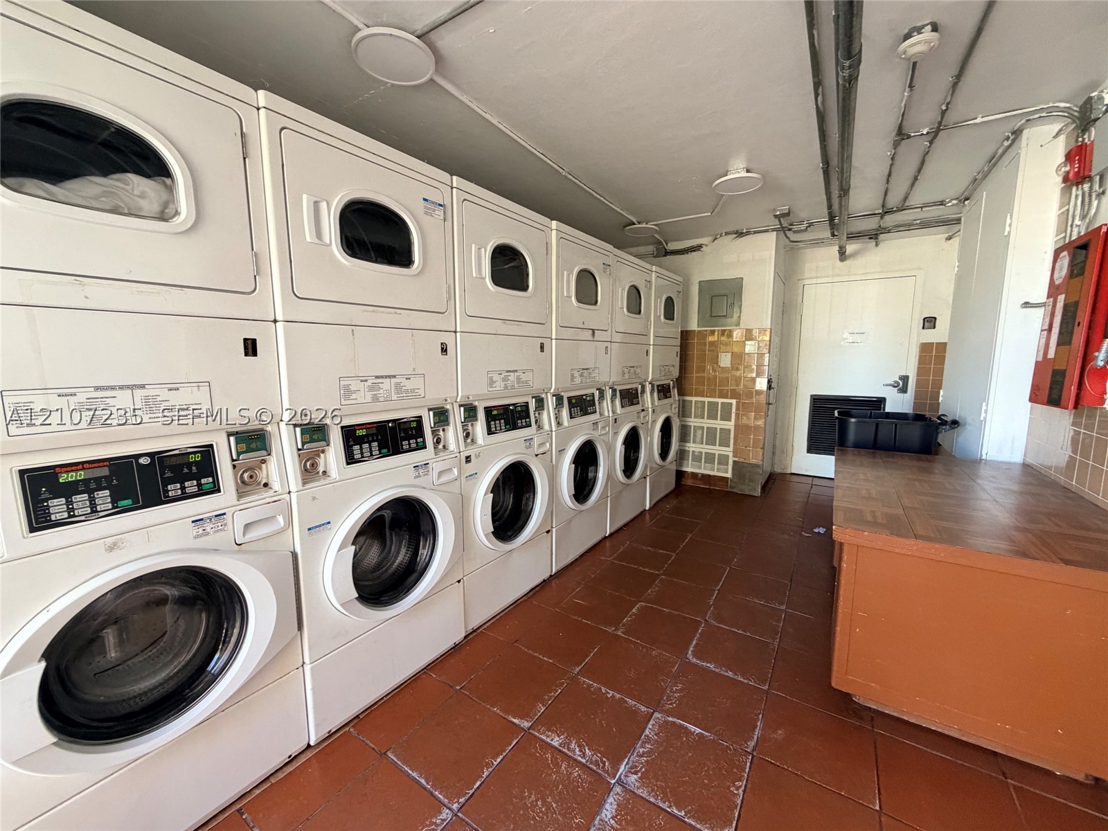 241 S Royal Poinciana Blvd #205, Miami Springs FL 33166