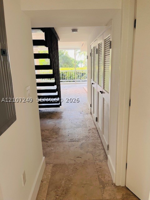 241 Harbor Dr, Key Biscayne FL 33149