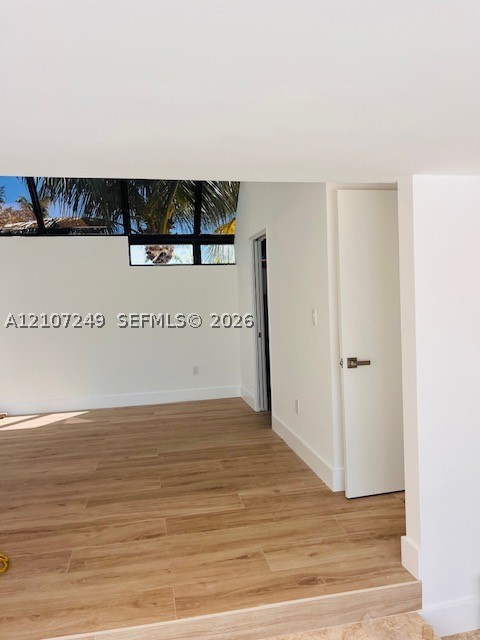 241 Harbor Dr, Key Biscayne FL 33149