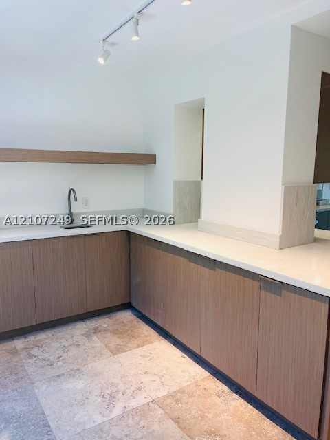 241 Harbor Dr, Key Biscayne FL 33149
