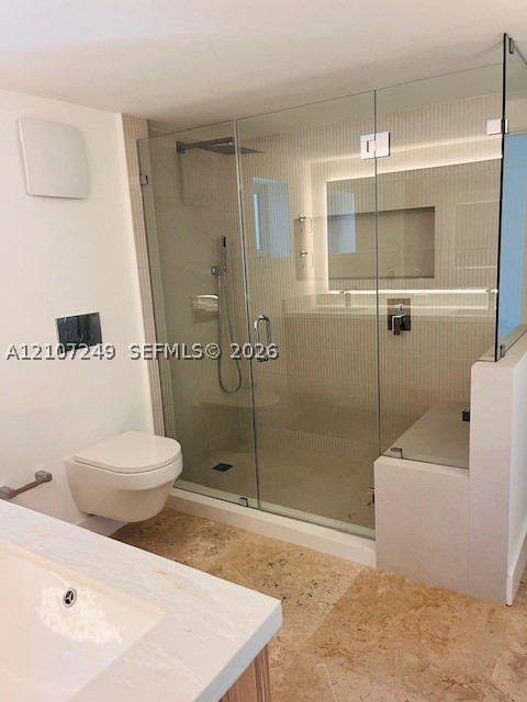 241 Harbor Dr, Key Biscayne FL 33149