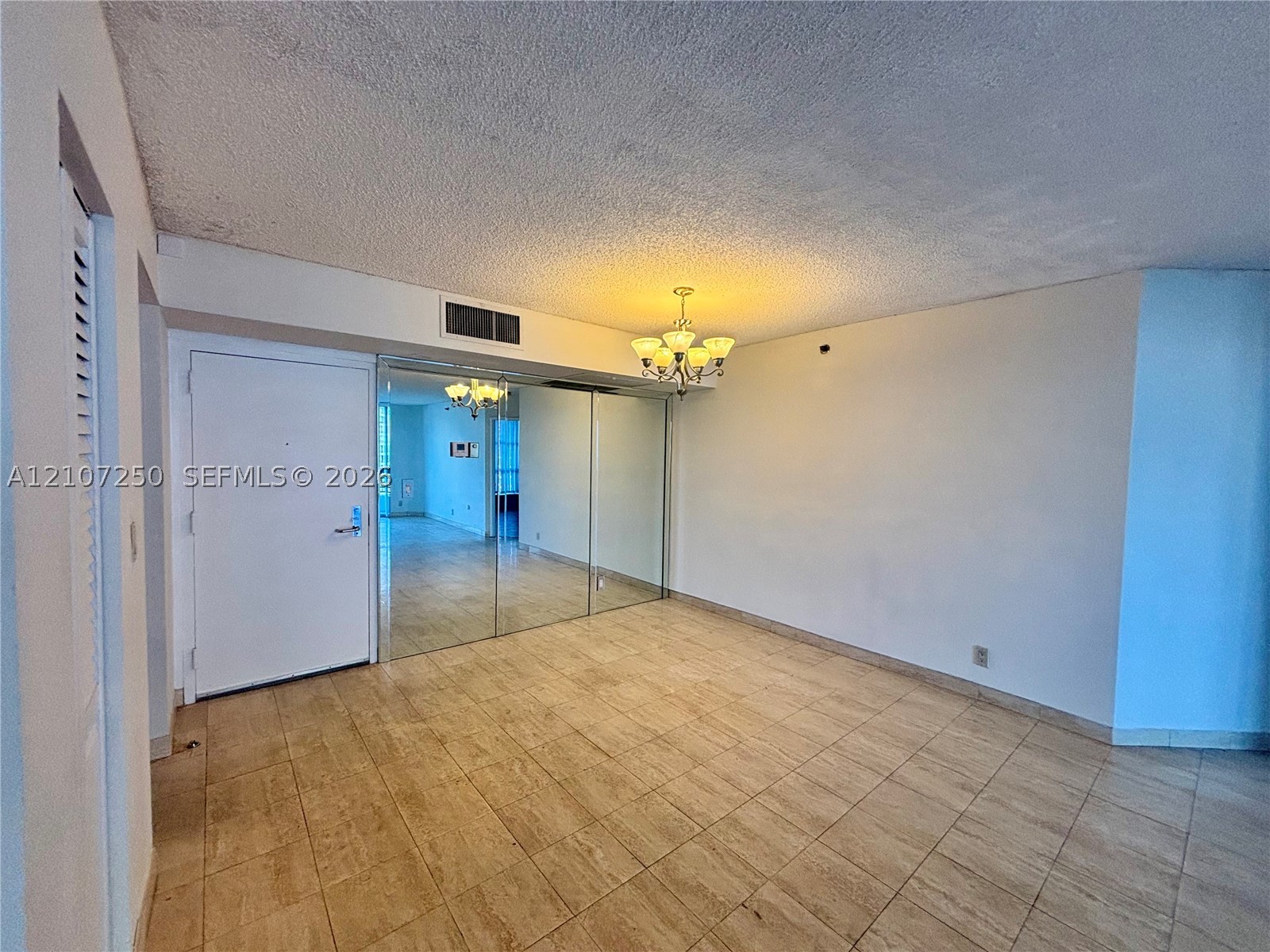 3600 Mystic Pointe Dr #1717, Aventura FL 33180
