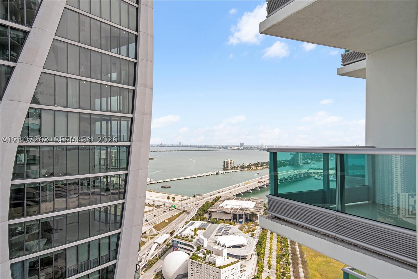 900 Biscayne Blvd #4010, Miami FL 33132