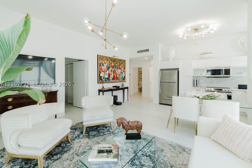 133 NE 2nd Ave #512, Miami FL 33132